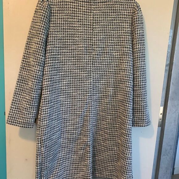 Gap NWT knee length day dress 3/4 sleeve, zipper detail, black/white houndstooth - Picture 2 of 16